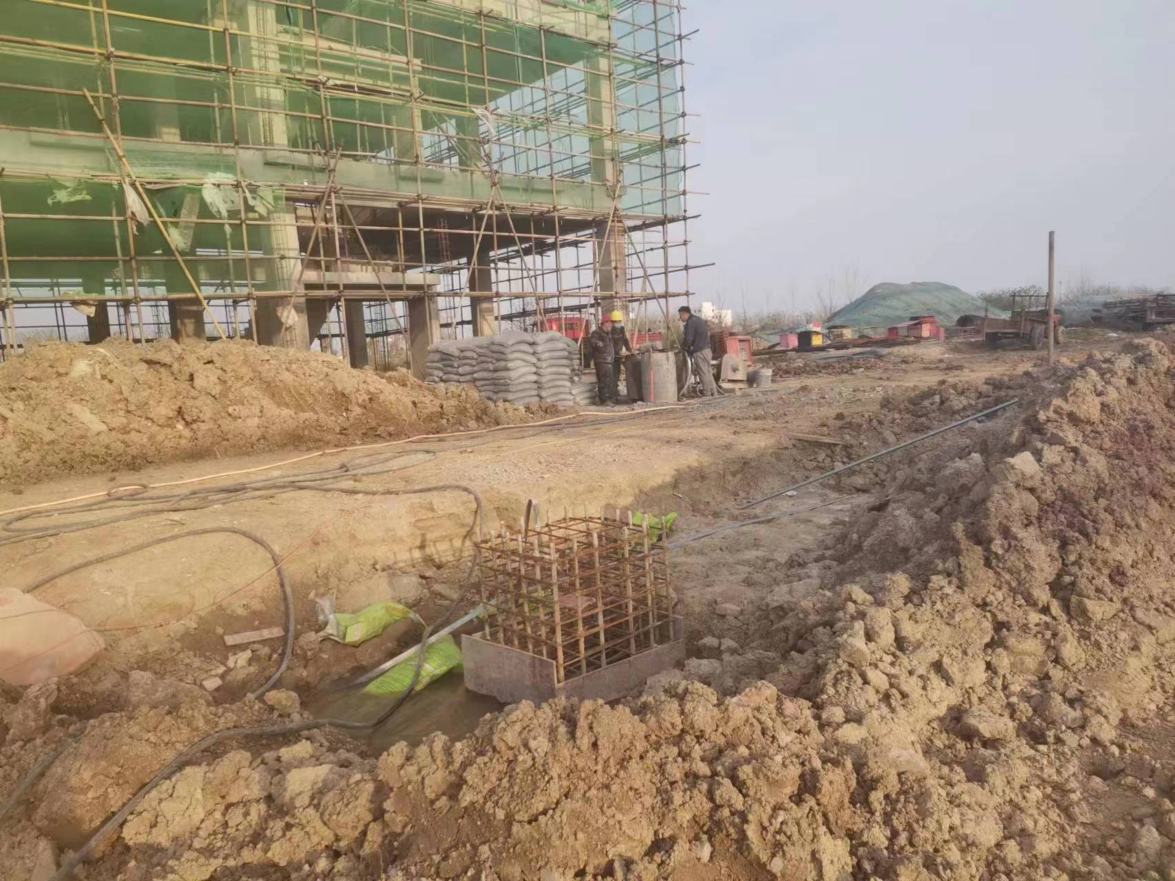 茂县当桥梁出现裂缝的时候应该及时加固修补